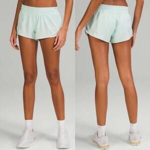 NWT Lululemon Hotty Hot LR Short 2.5” Sz 14 DELM